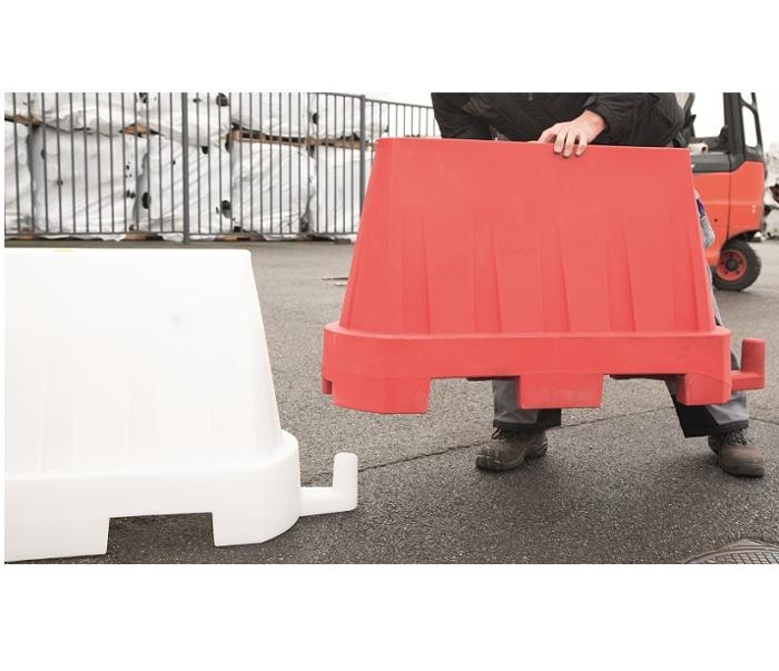 ROAD SEPARATOR STACKABLE RED 100x40x60
